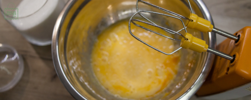 egg whisking