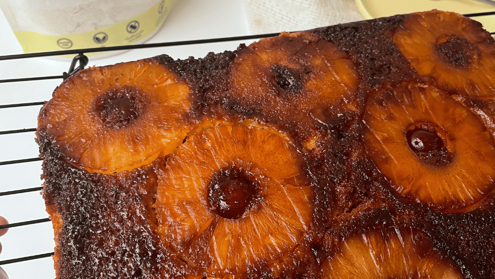 pinapple cake